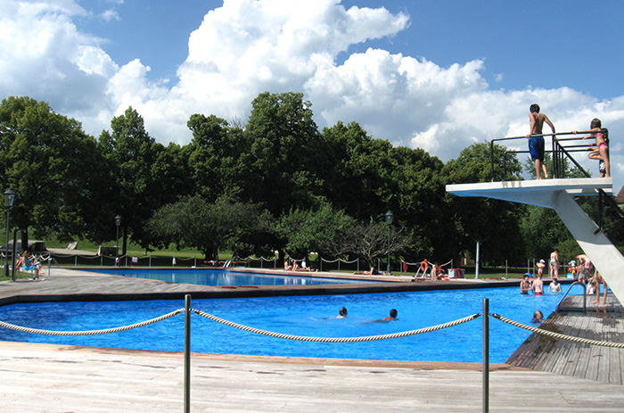 Rolle Campus Swimming Pools